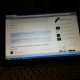 Wieczoremna laptopie czytalem newsy na Onet.pl, Wp.pl, Interia.pl, 9to5mac.com, macrumors.com. W tle gral telewizor, a obok mnie narzeczona czytala ebooka na iPadzie. Zajelo mi to 35 min